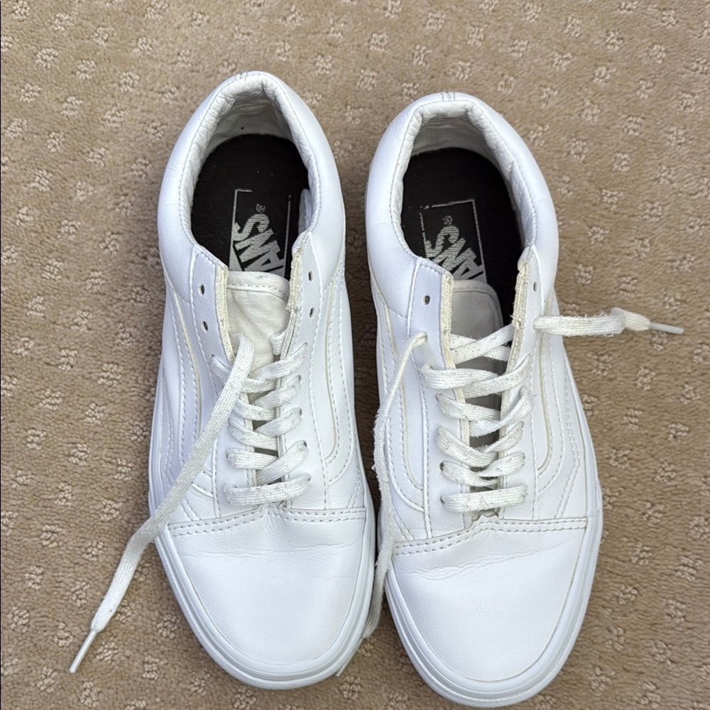 Vans White Classic Sneakers Low-Top Canvas